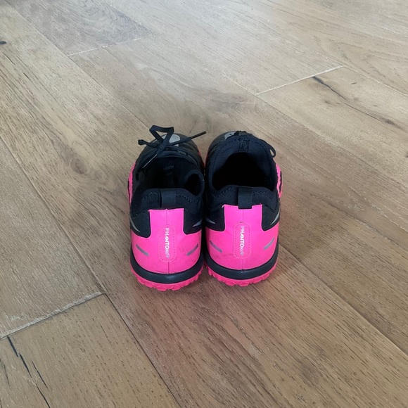 Nike youth Phantom turf cleats ⚽️ - Picture 4 of 5